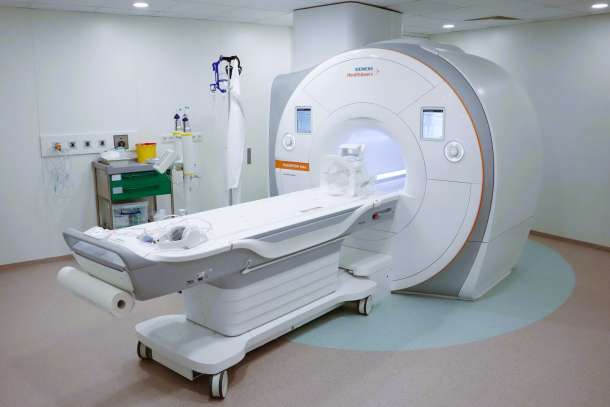 MRT-Gerät in der Radiologie des Klinikums Freising