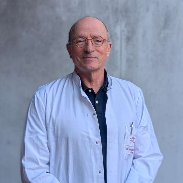 Dr. Bruno Schröder, Chefarzt für Psychosomatik und Psychotherapie am Klinikum Freising