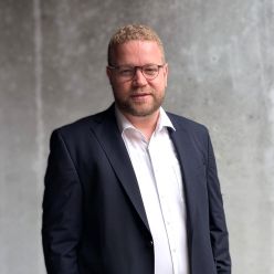 Stefan J. Hörömpö (M.A.) | Pflegedirektor