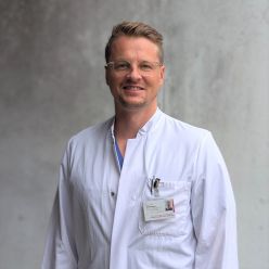 Dr. Hannes Degenhardt | Funktionsoberarzt