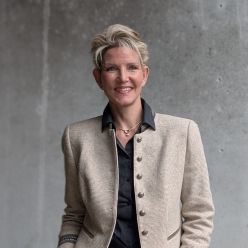 Dipl.-Kffr. (FH) Maren Höntzsch | Geschäftsführung