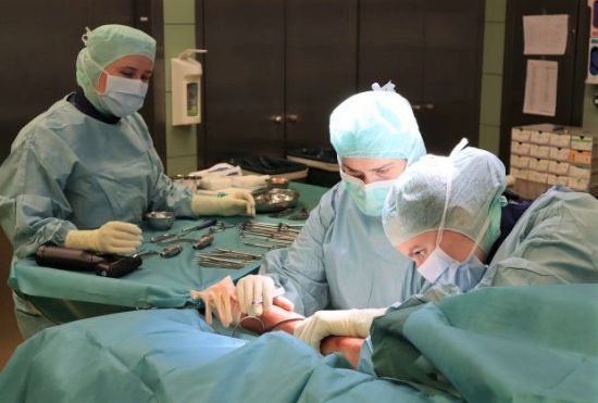 Unfallchirurgischer Eingriff im Zentral-OP