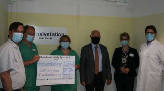 Spende Benno Zierer an Intensivstation Klinikum Freising